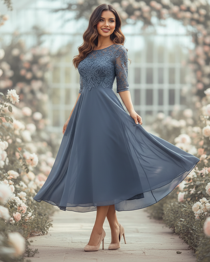 Blaues Kleid mit feiner Spitze - Ansicht 3