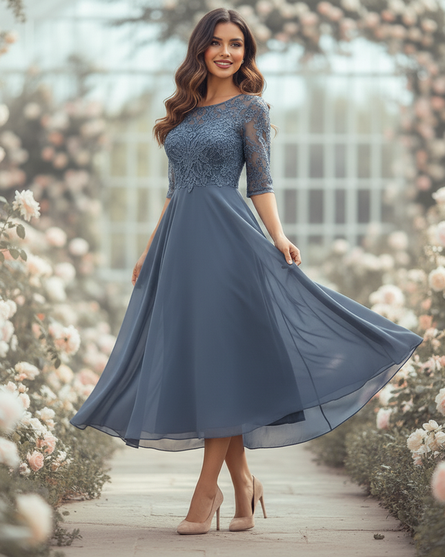 Blaues Kleid mit feiner Spitze - Ansicht 3