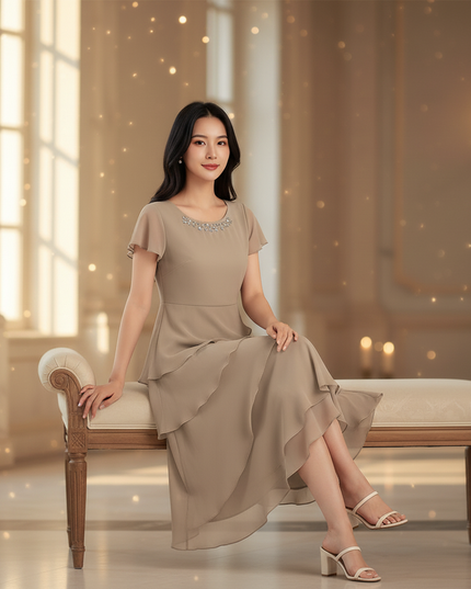 Festliches Chiffonkleid mit Stufenrock - Ansicht 5