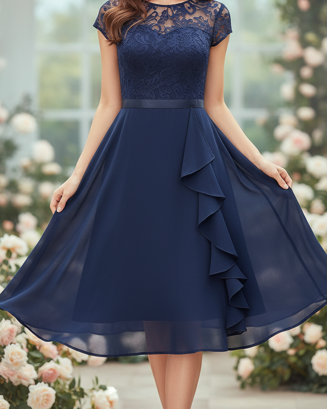 Chiffonkleid in Blau mit feiner Spitze - Ansicht 1