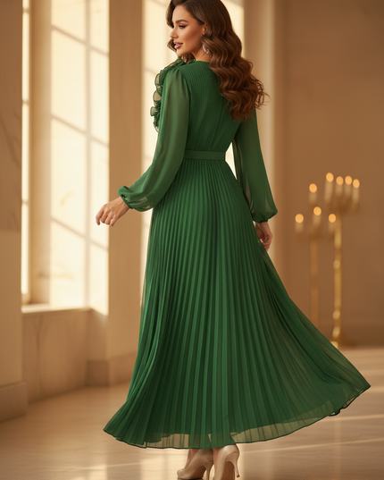 Gruenes langes Kleid mit Plissee-Details - Ansicht 2