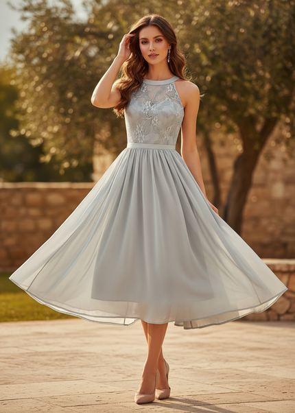 Graues Chiffonkleid mit feiner Spitze - Ansicht 1