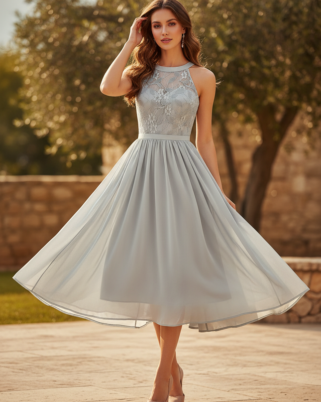 Graues Chiffonkleid mit feiner Spitze - Ansicht 1