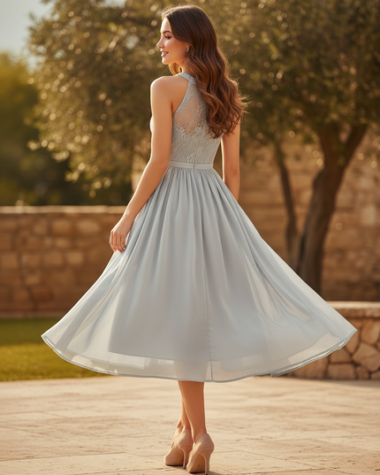 Graues Chiffonkleid mit feiner Spitze - Ansicht 2