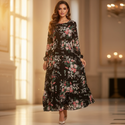 Schwarzes Chiffonkleid mit Blumenmuster - Ansicht 1