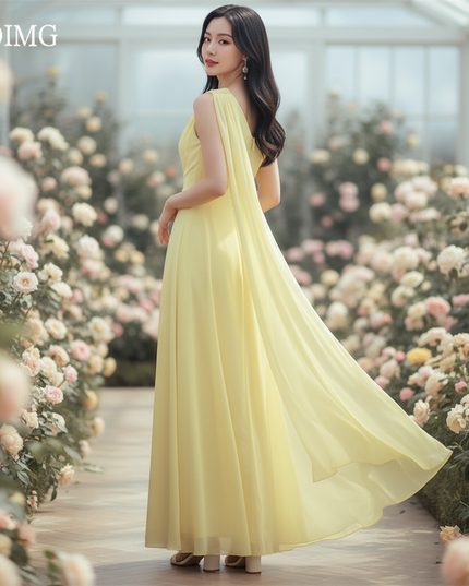 Gelbes langes Kleid mit elegantem Cape - Ansicht 2