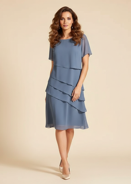 Gepunktetes Chiffonkleid in zartem Grau - Ansicht 1