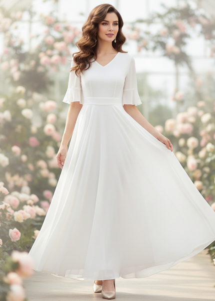 Weisses Chiffonkleid mit V-Ausschnitt und Flattersaermeln - Ansicht 1